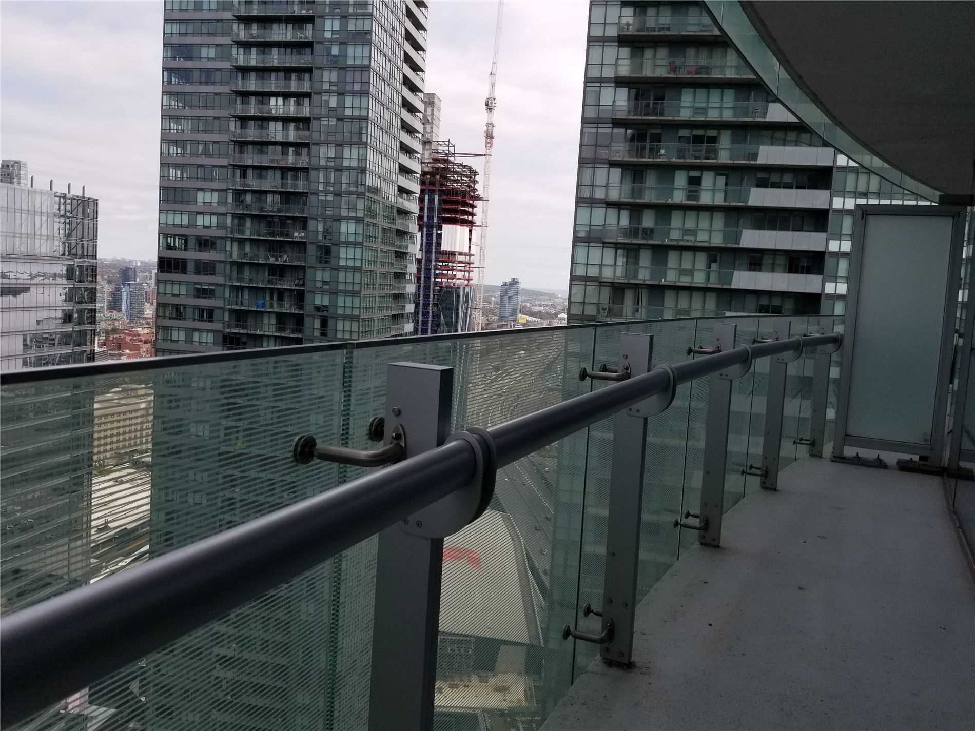 14 York St, #3810