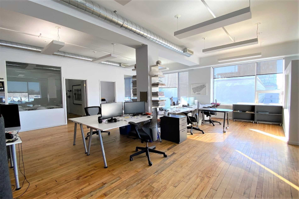 460 Richmond St W, Toronto