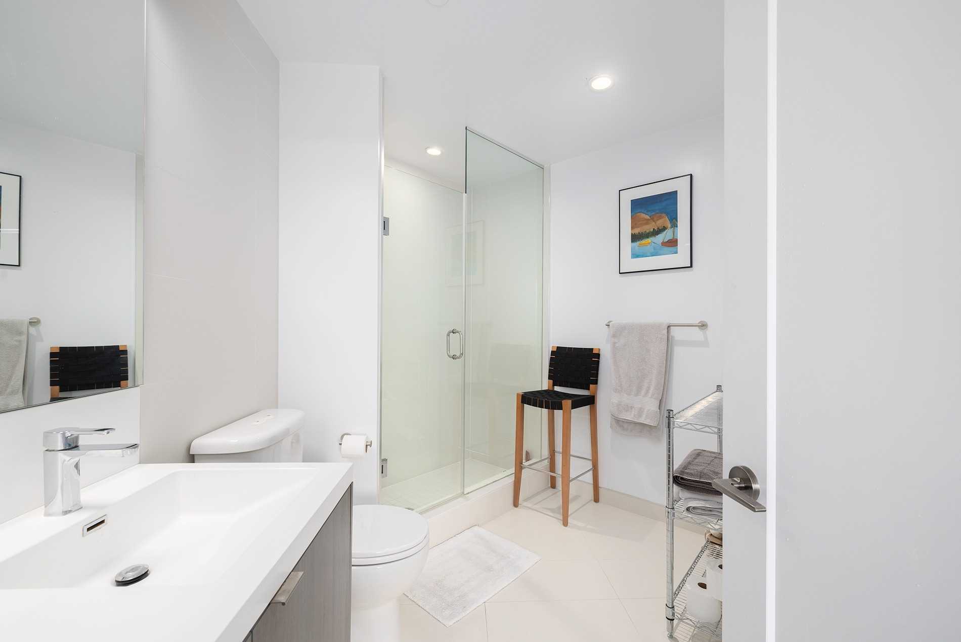 101 Erskine Avenue, #2710