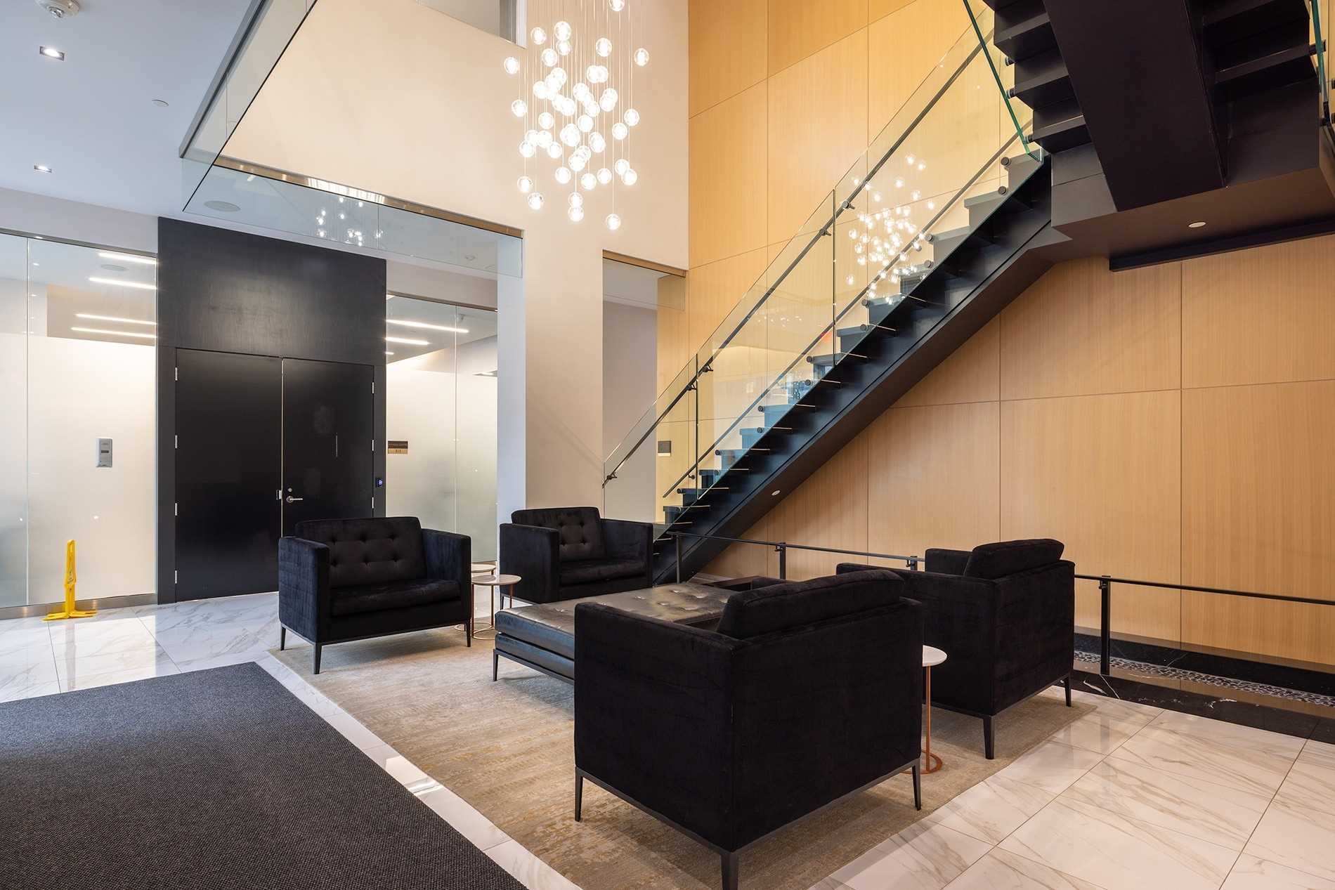 101 Erskine Avenue, #2710