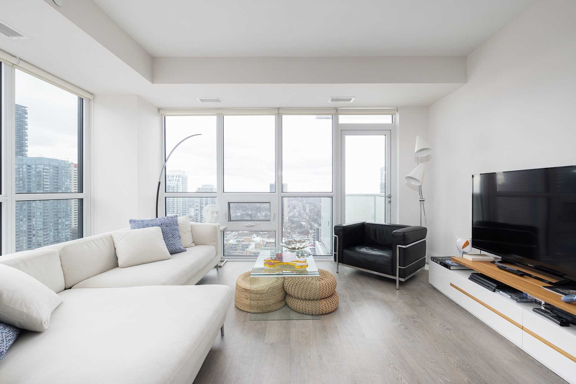 101 Erskine Avenue, #2710