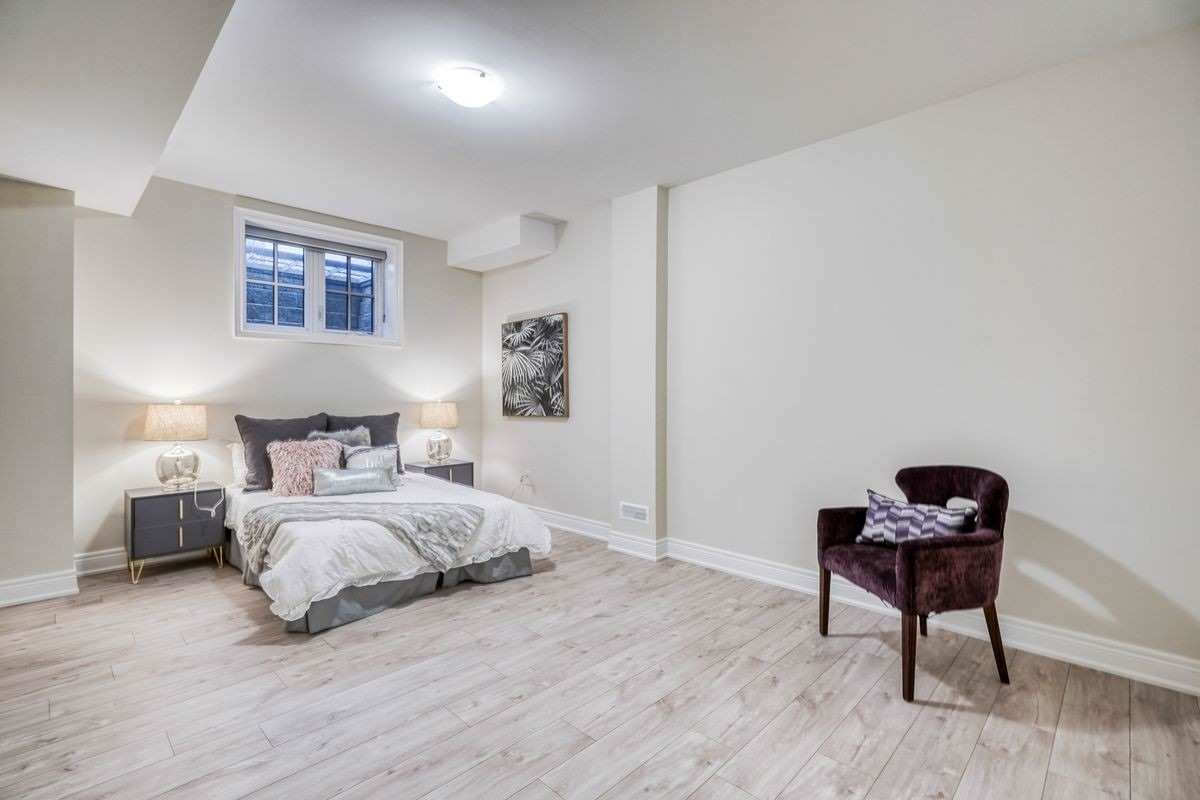 29 Ballyconnor Court