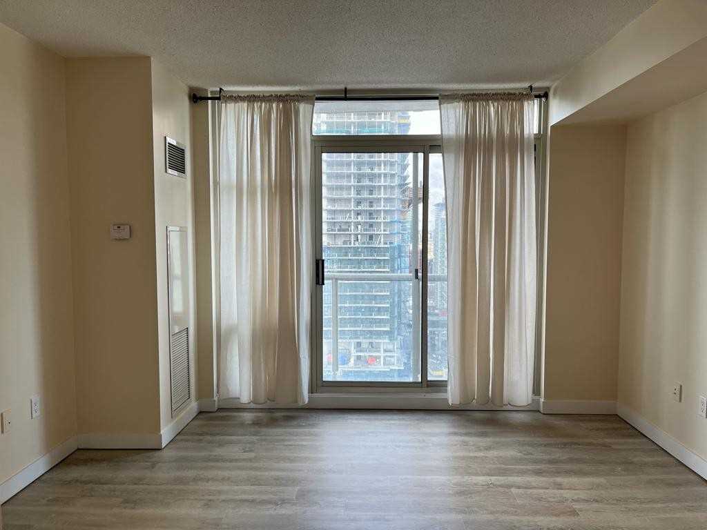35 Mariner Terrace #2905