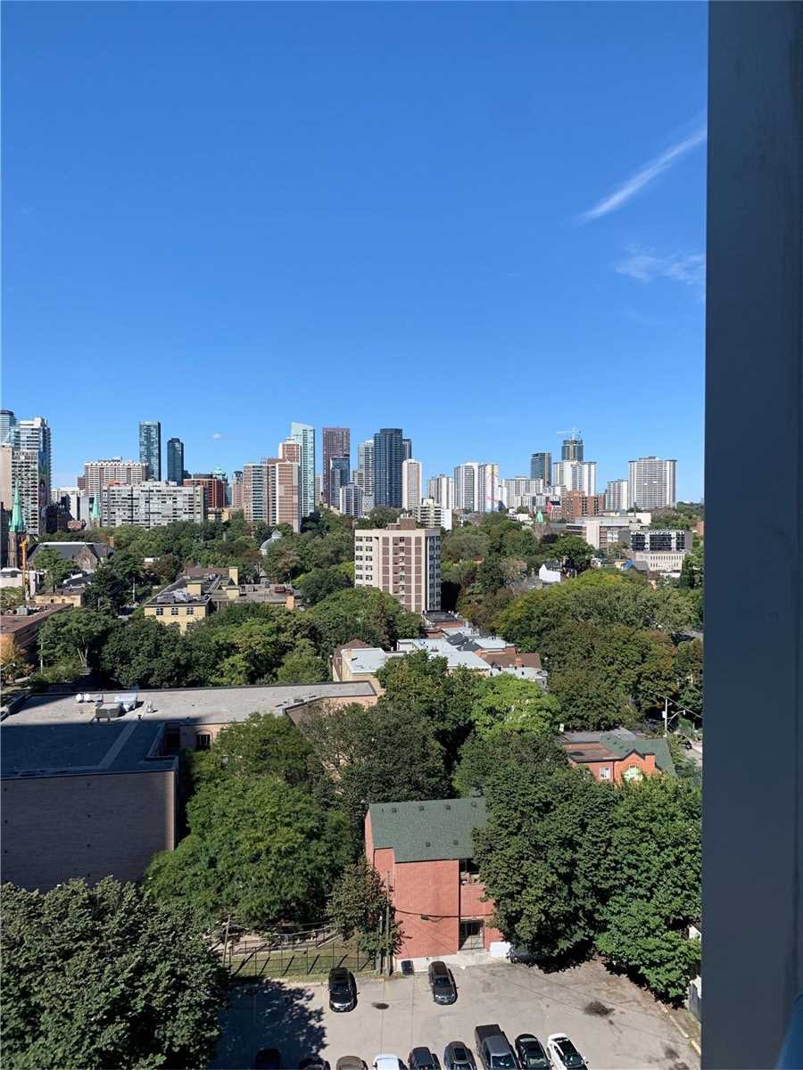 219 Dundas St E, #1709
