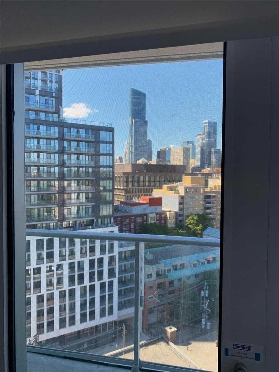 219 Dundas St E, #1709