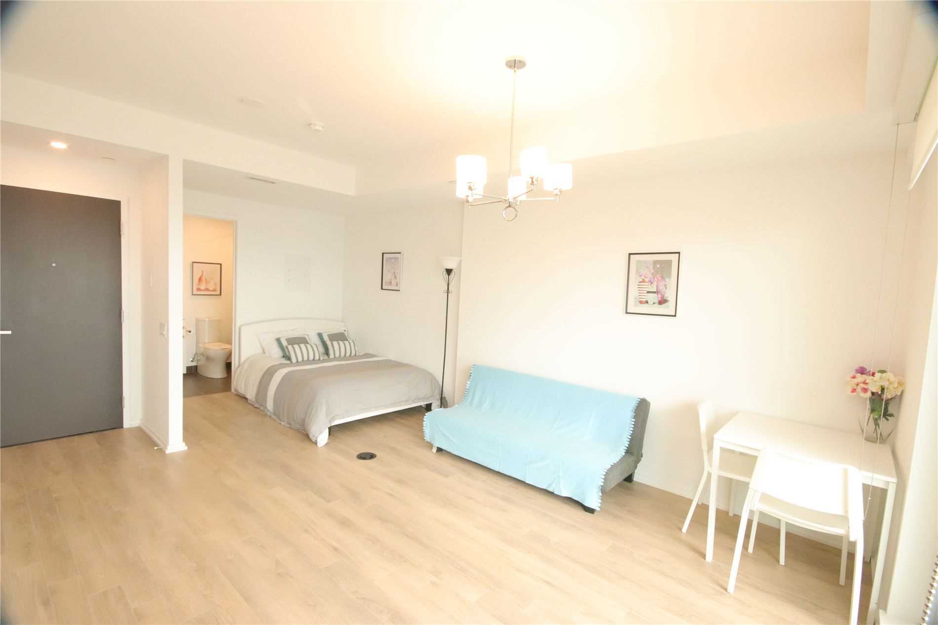 197 Yonge St, #5508