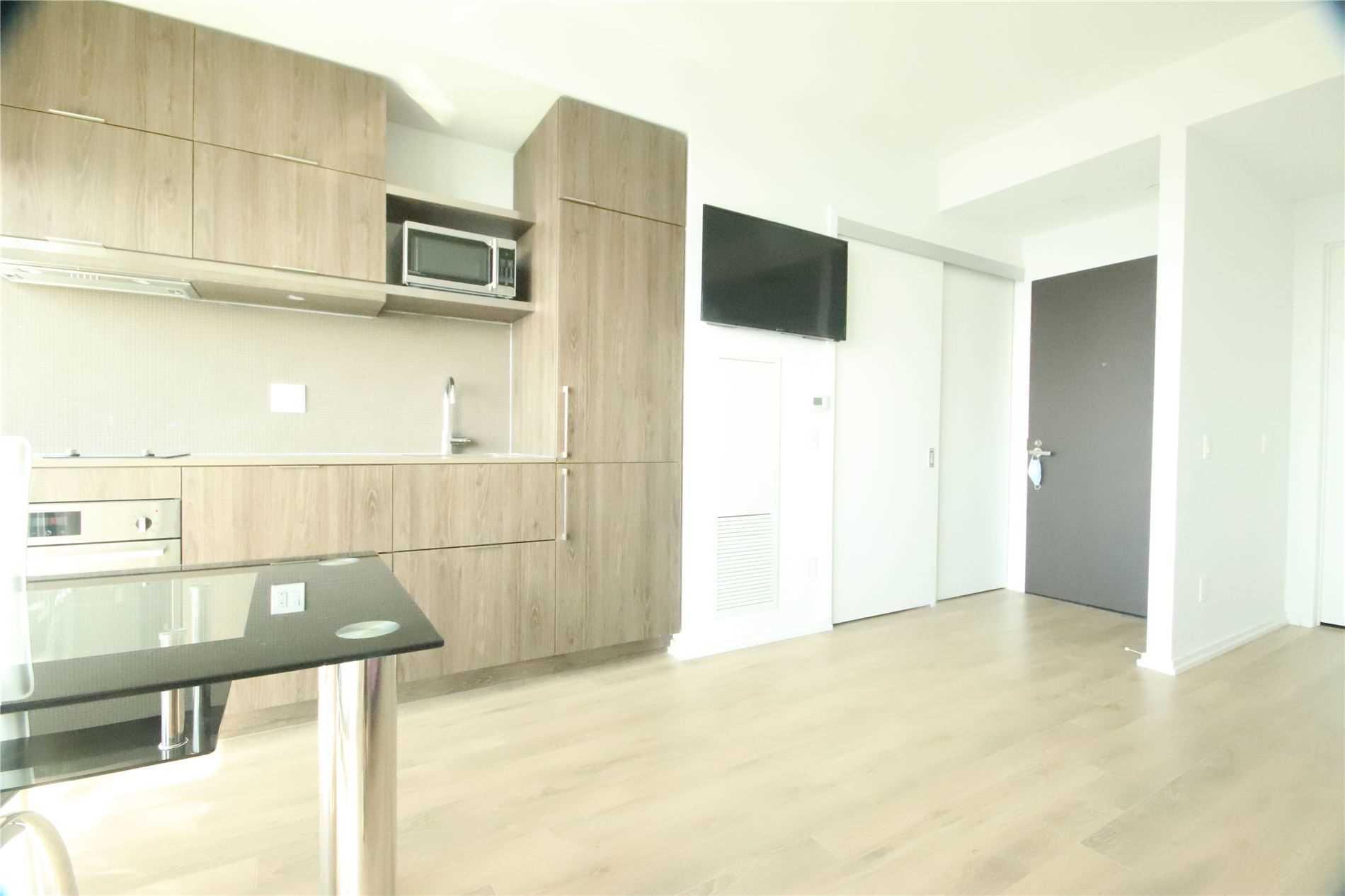 197 Yonge St, #5508