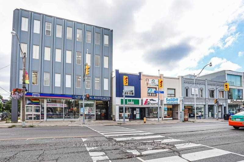 3335 Yonge St, #404