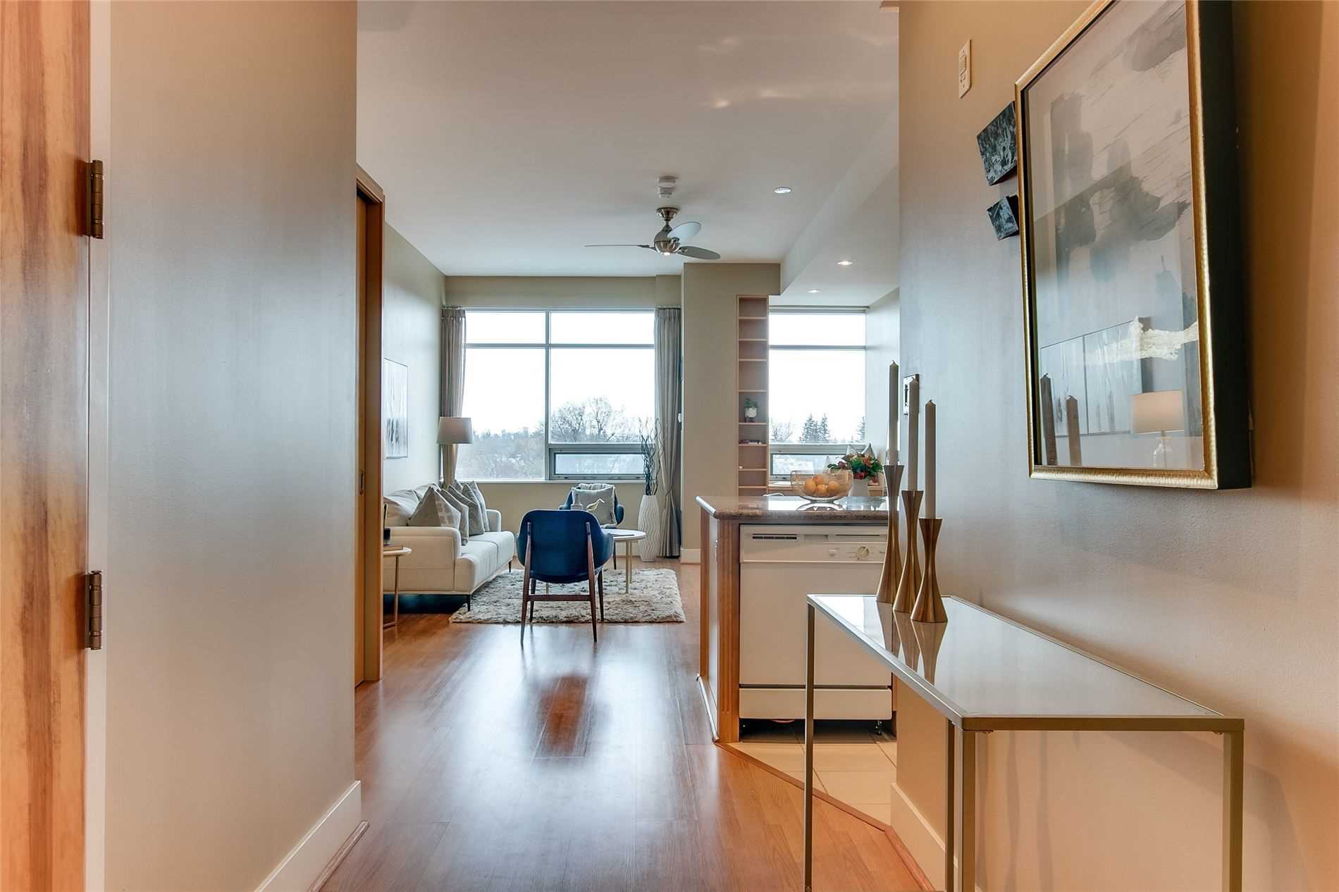 562 Eglinton Avenue E, #309