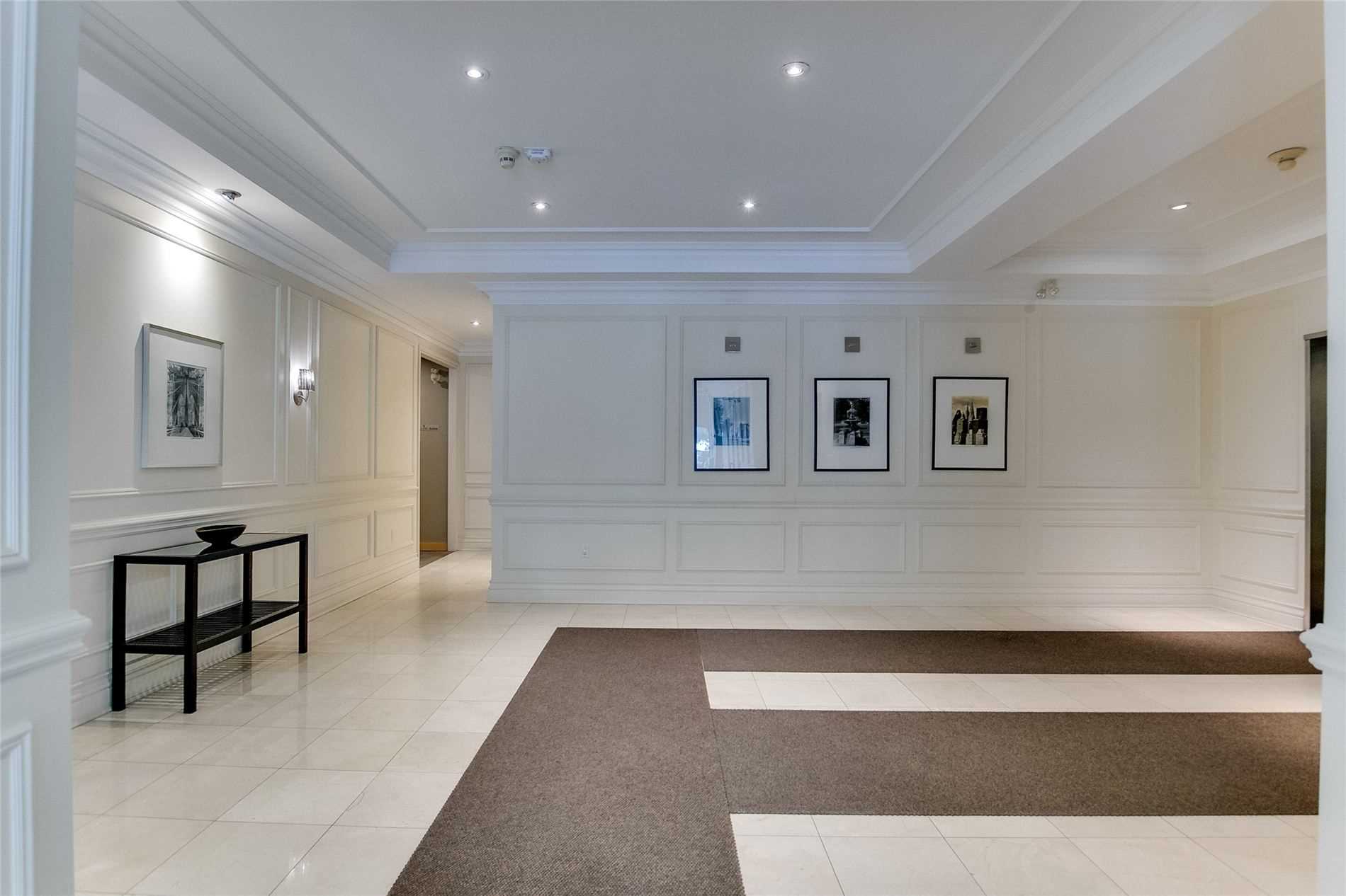 562 Eglinton Avenue E, #309