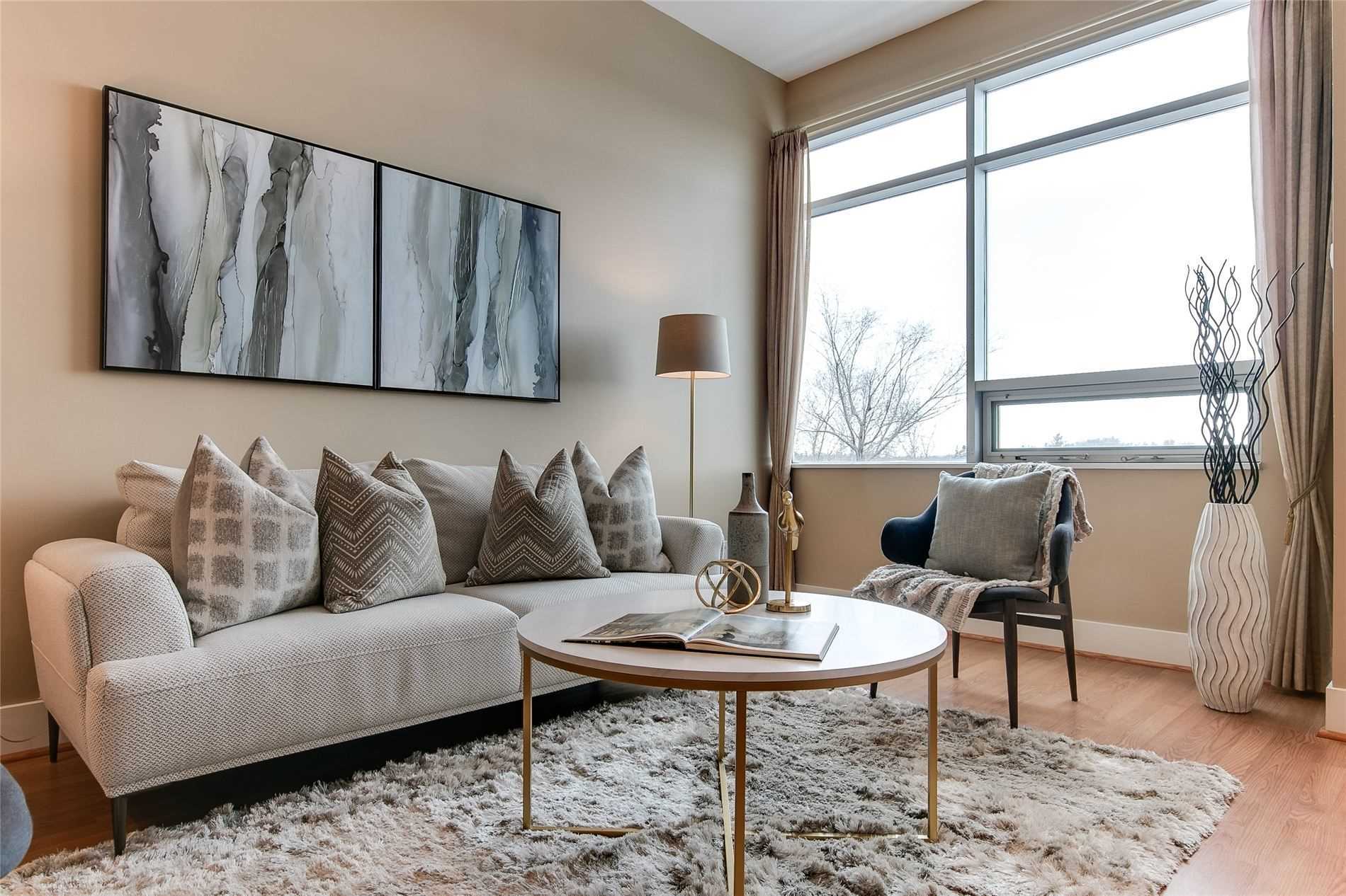 562 Eglinton Avenue E, #309