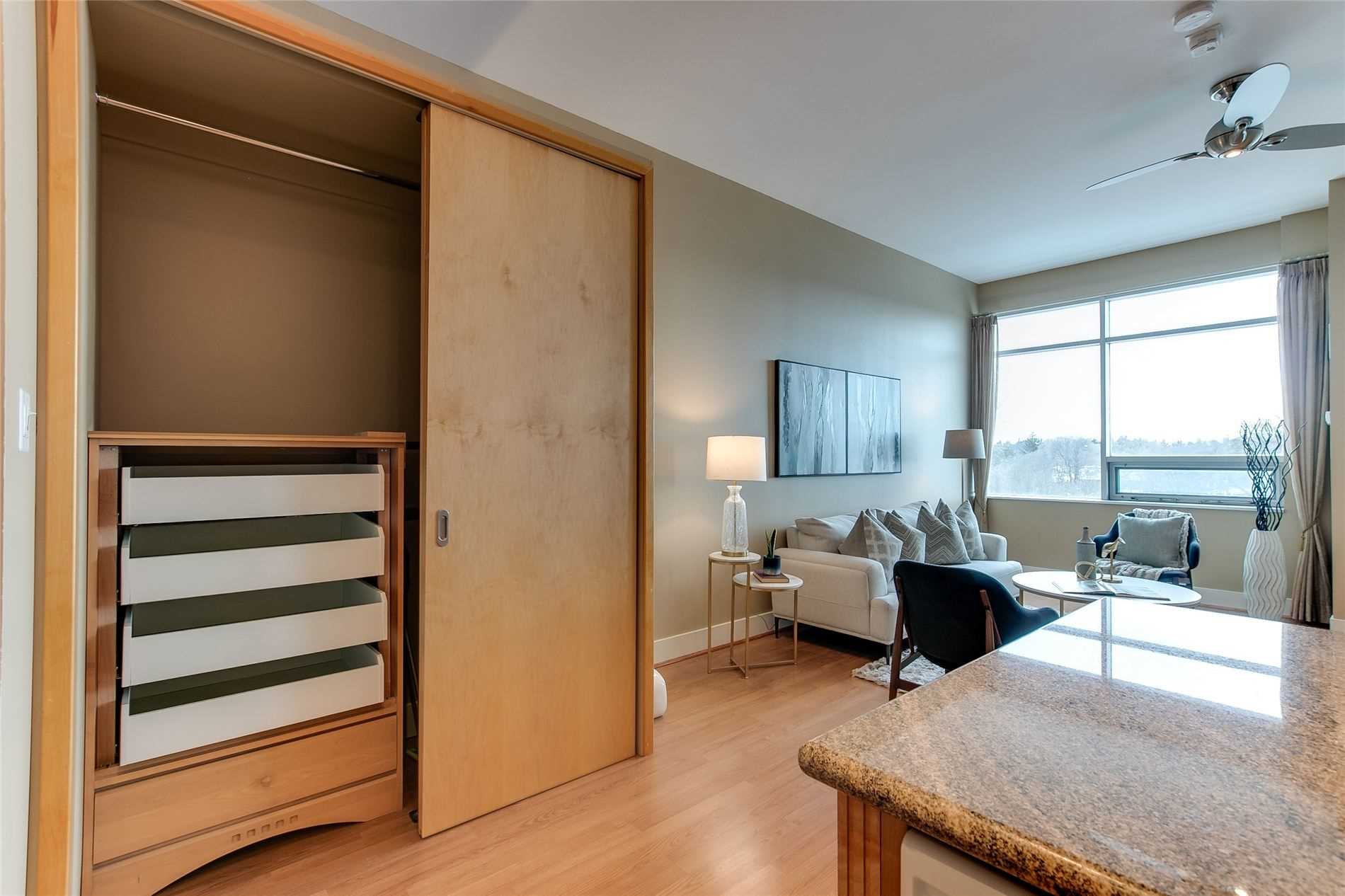 562 Eglinton Avenue E, #309