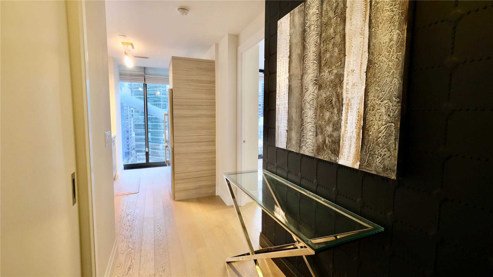 224 King Street W #1403