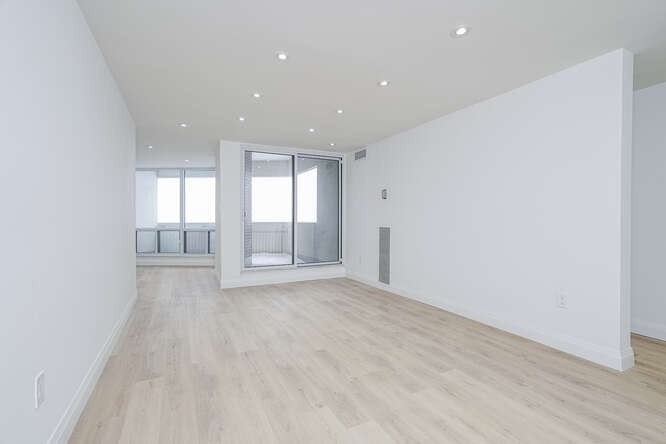 150 Neptune Dr, #Ph5
