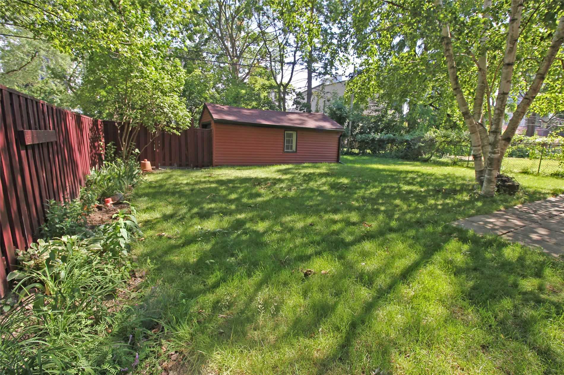 Listing C5886439 - Large Photo # 32