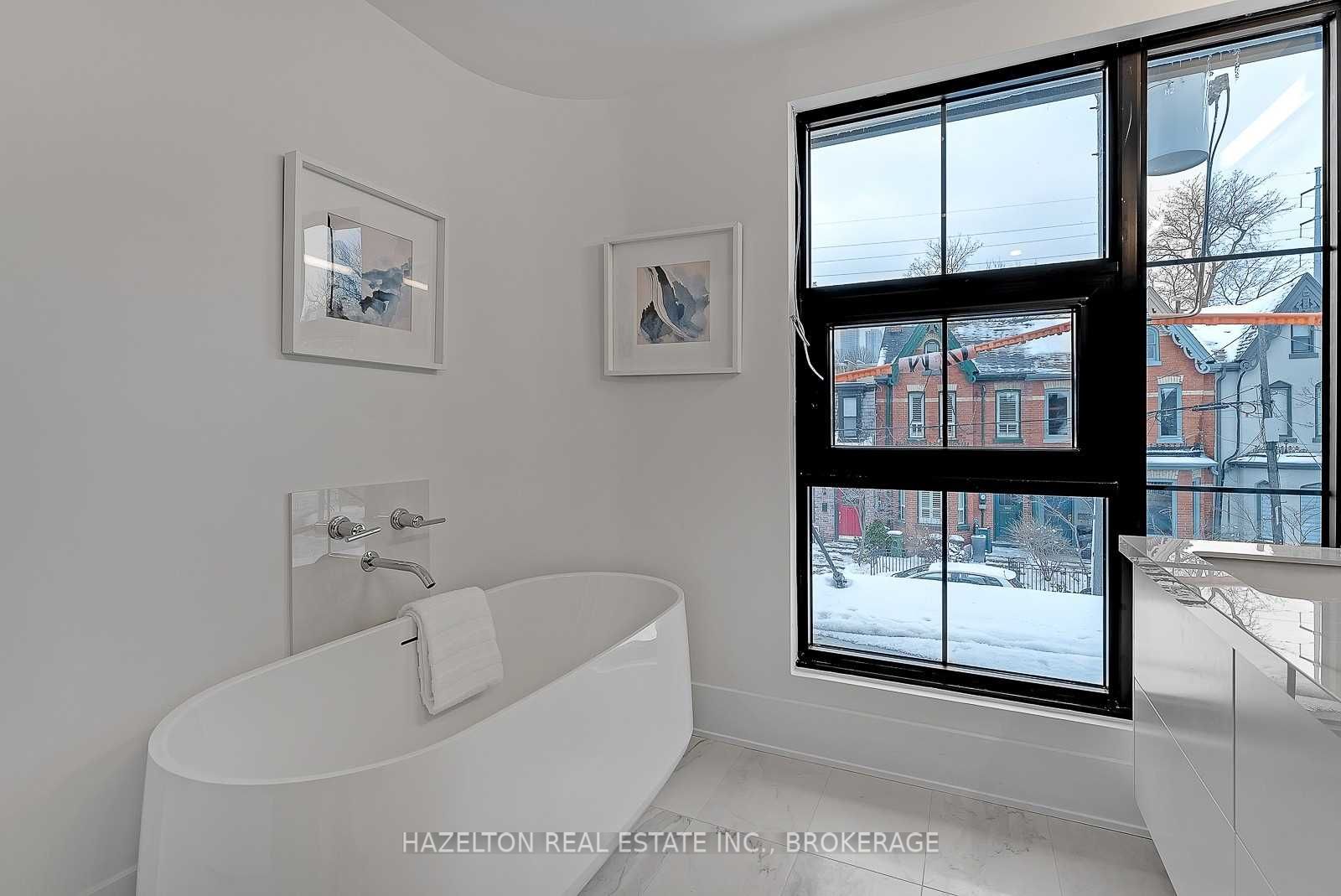 Listing C5886471 - Large Photo # 32