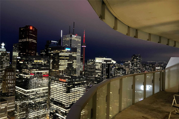 197 Yonge St, Toronto