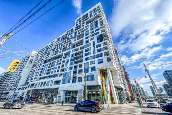 27 Bathurst St, Toronto