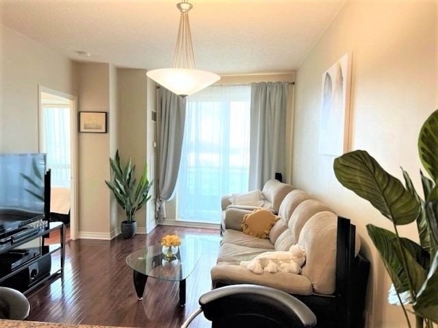 60 Byng Ave, #508