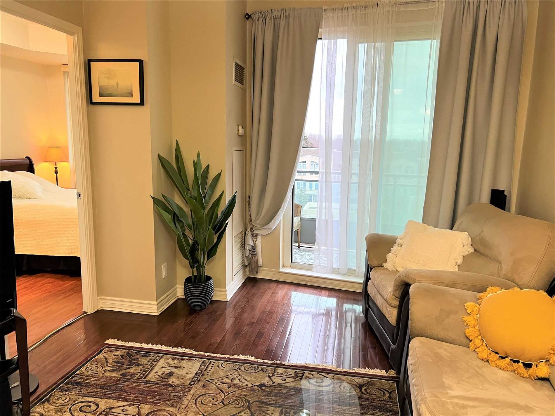 60 Byng Ave, #508