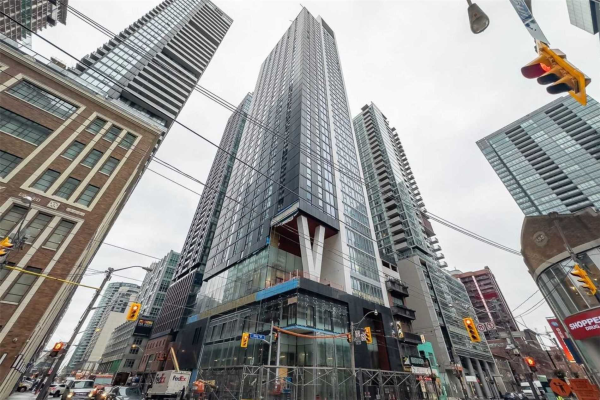 357 King St W, Toronto