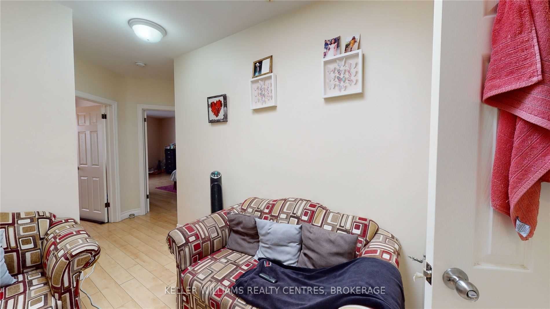 Listing C5890983 - Large Photo # 30