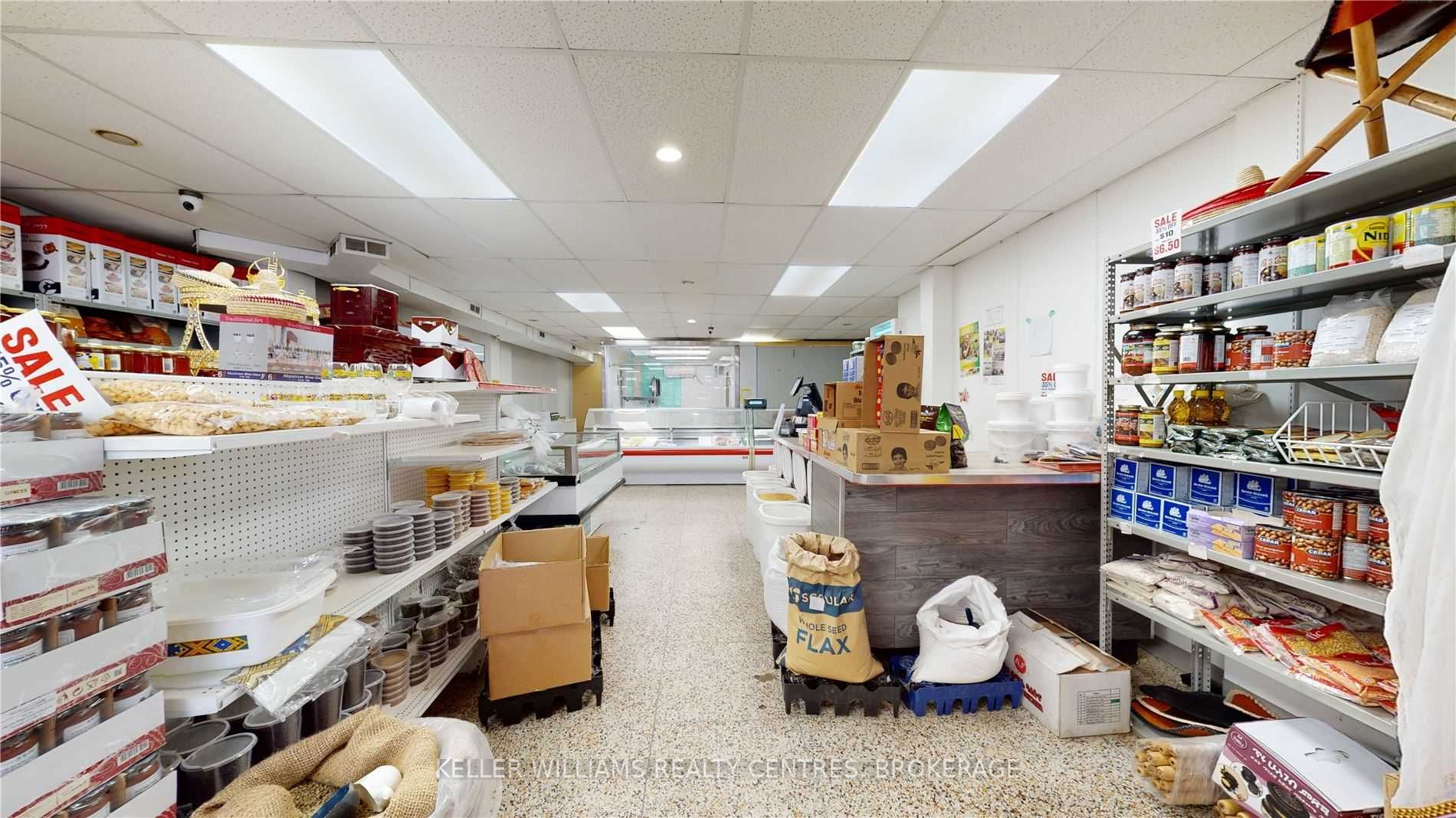 Listing C5890983 - Large Photo # 3