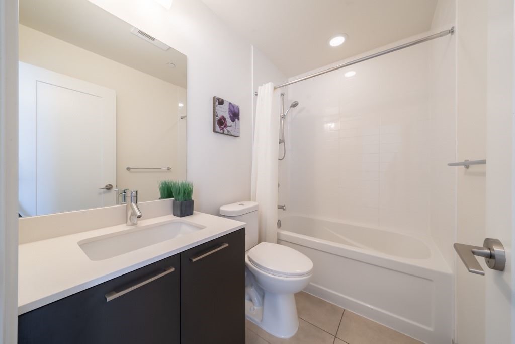 Listing C5891045 - Large Photo # 17