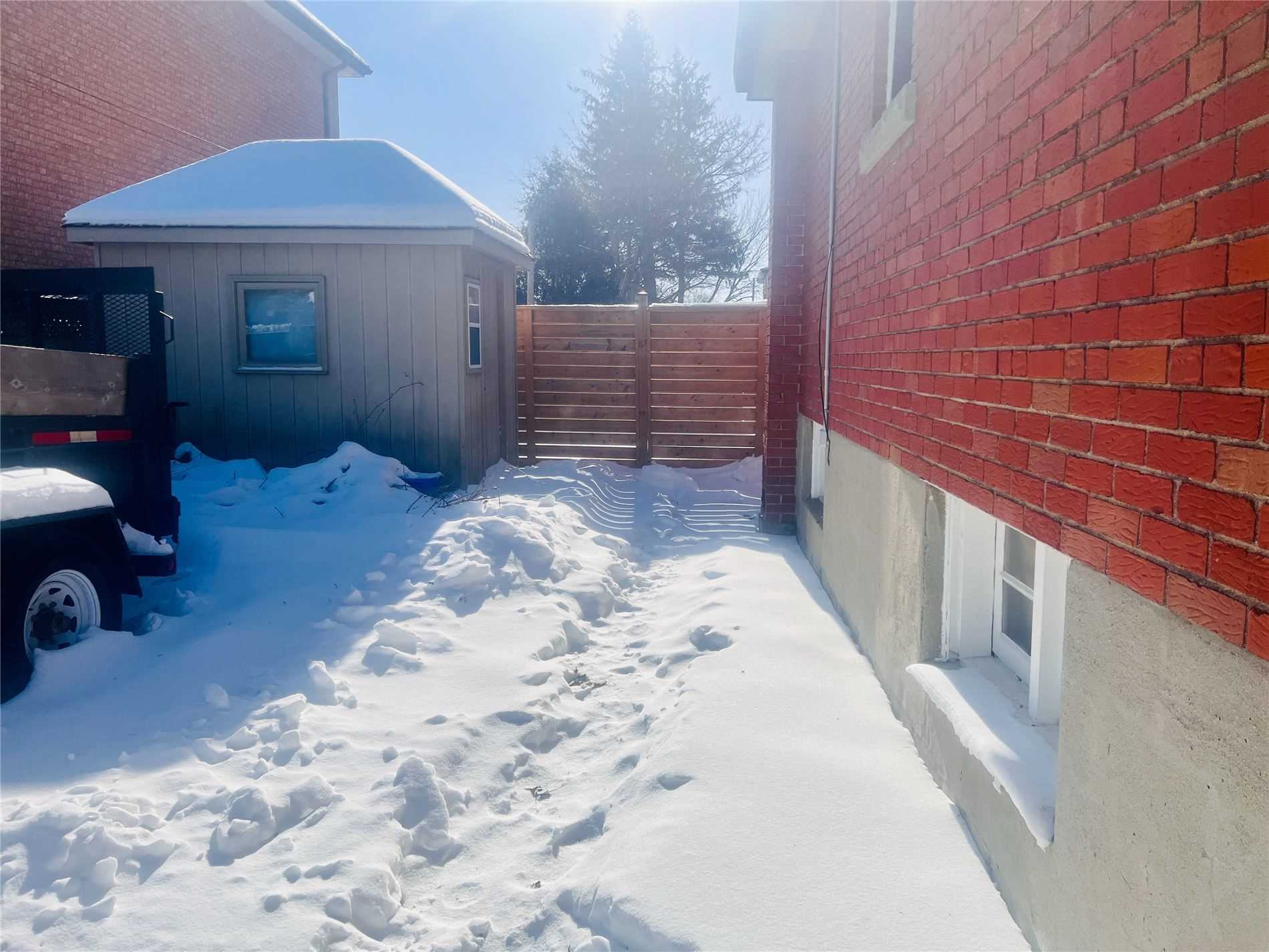 201 Codsell Ave