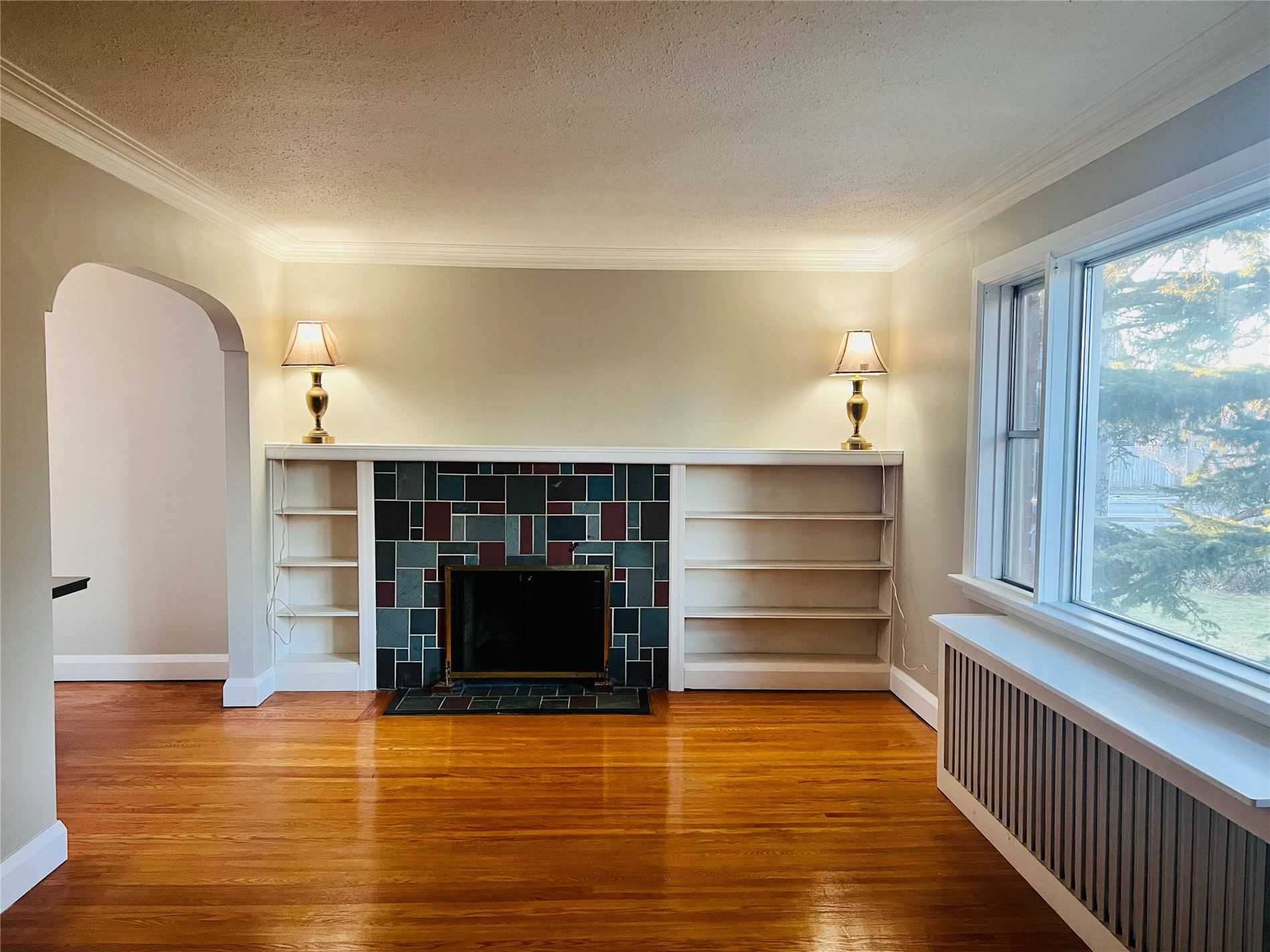 201 Codsell Ave