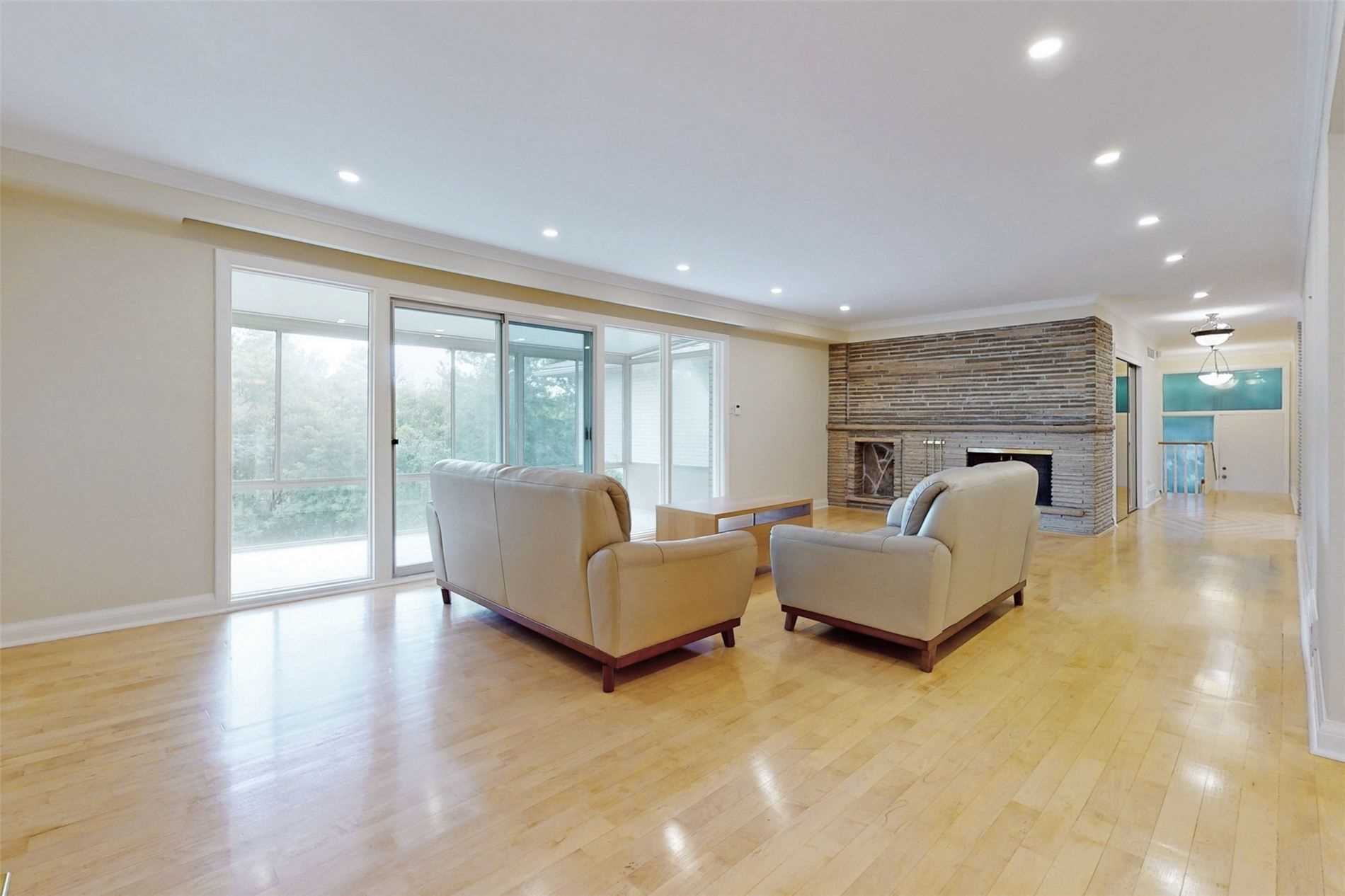 103 Alamosa Drive