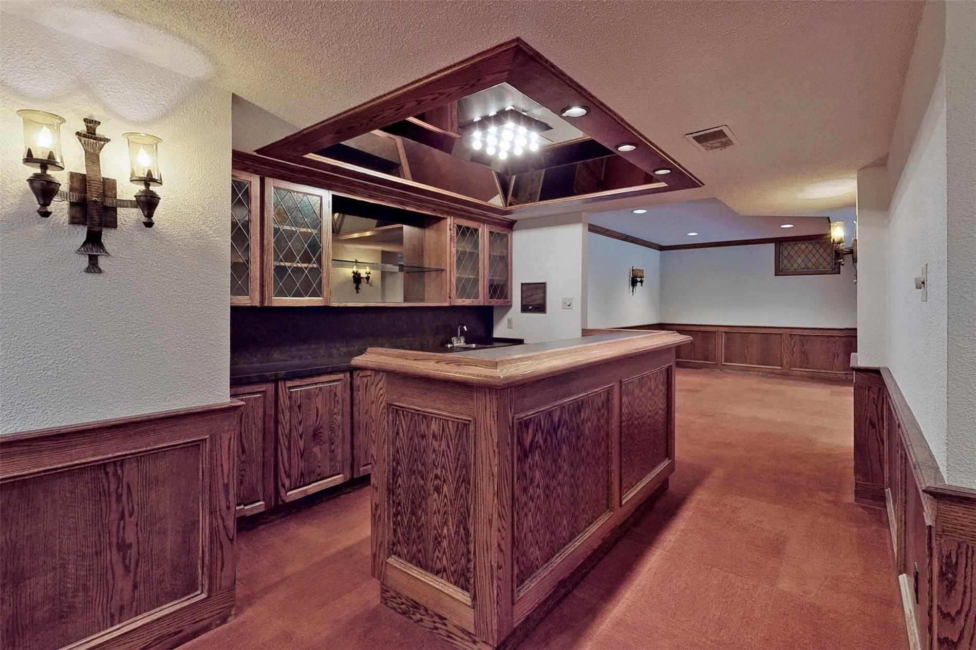 103 Alamosa Drive
