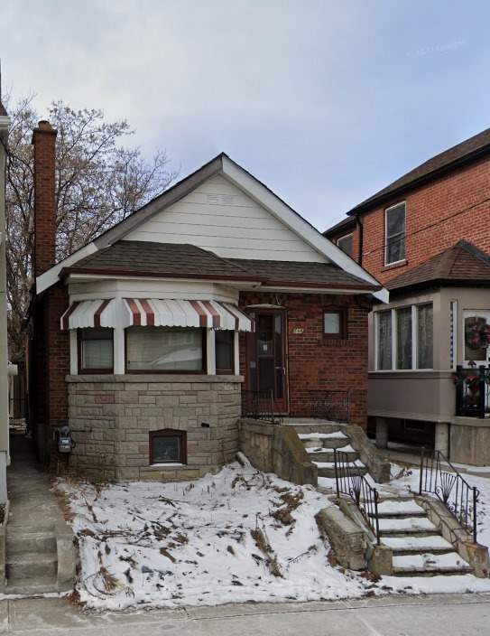 598 Oakwood Ave
