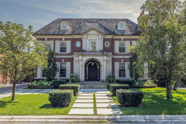 3 Mildenhall Rd, Toronto