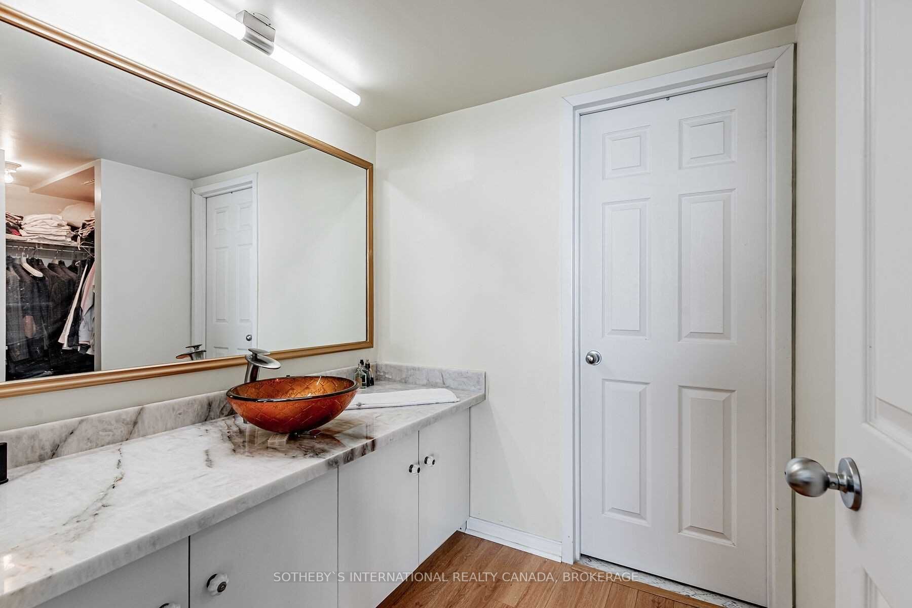 Listing C5896649 - Large Photo # 25