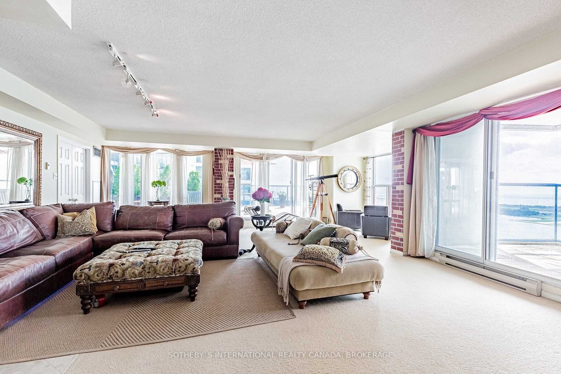 Listing C5896649 - Large Photo # 5