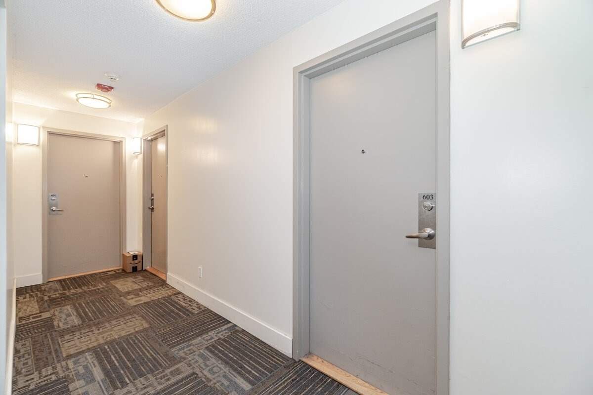 801 Sheppard Ave, #603
