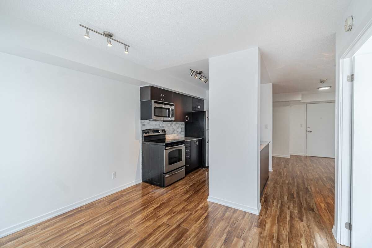 801 Sheppard Ave, #603