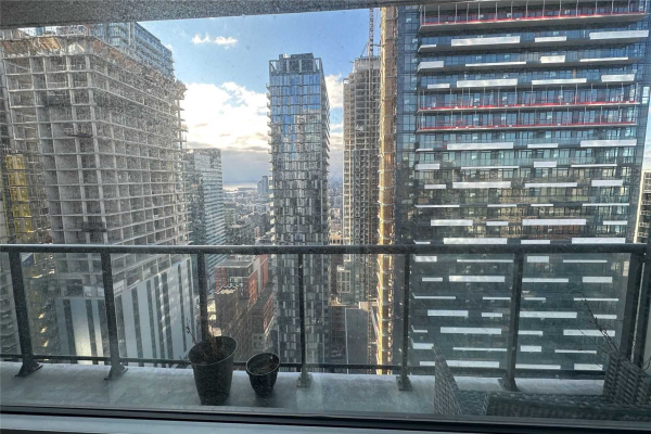 290 Adelaide St W, Toronto
