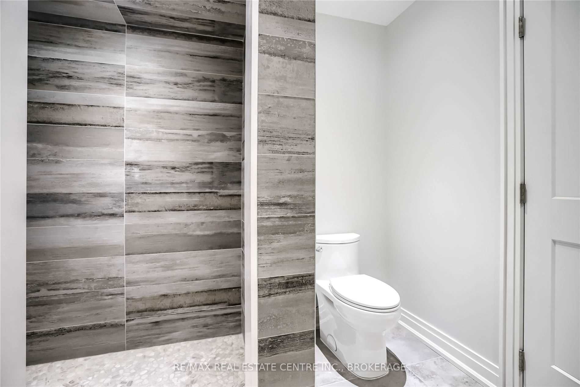 Listing C5898827 - Large Photo # 25
