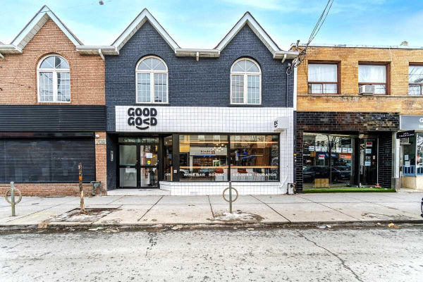 709 Queen St W, Toronto
