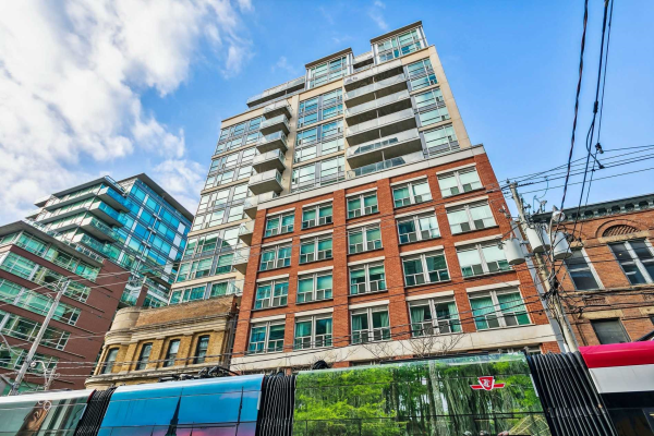 230 King St E, Toronto