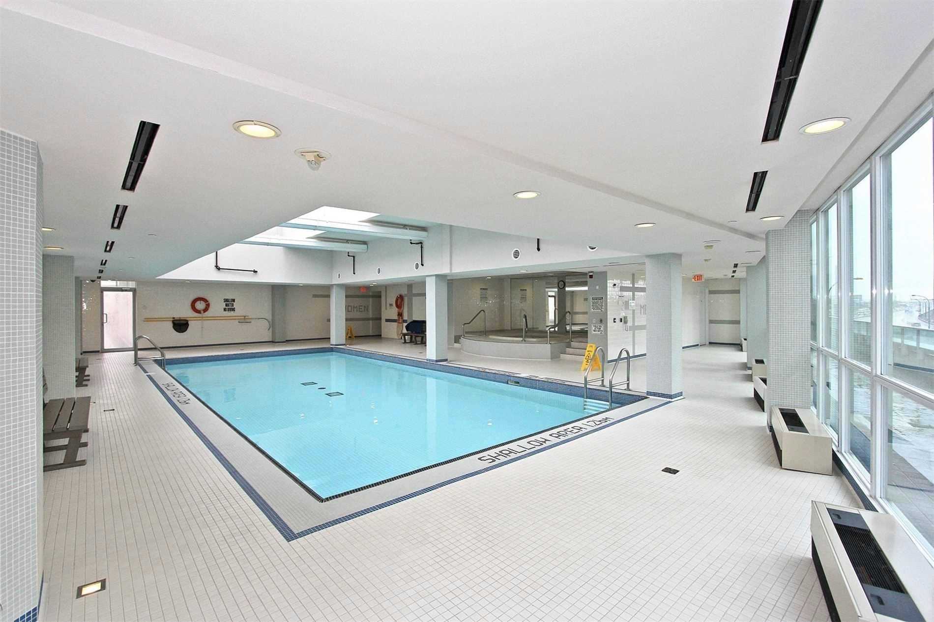 18 Yonge St, #1206