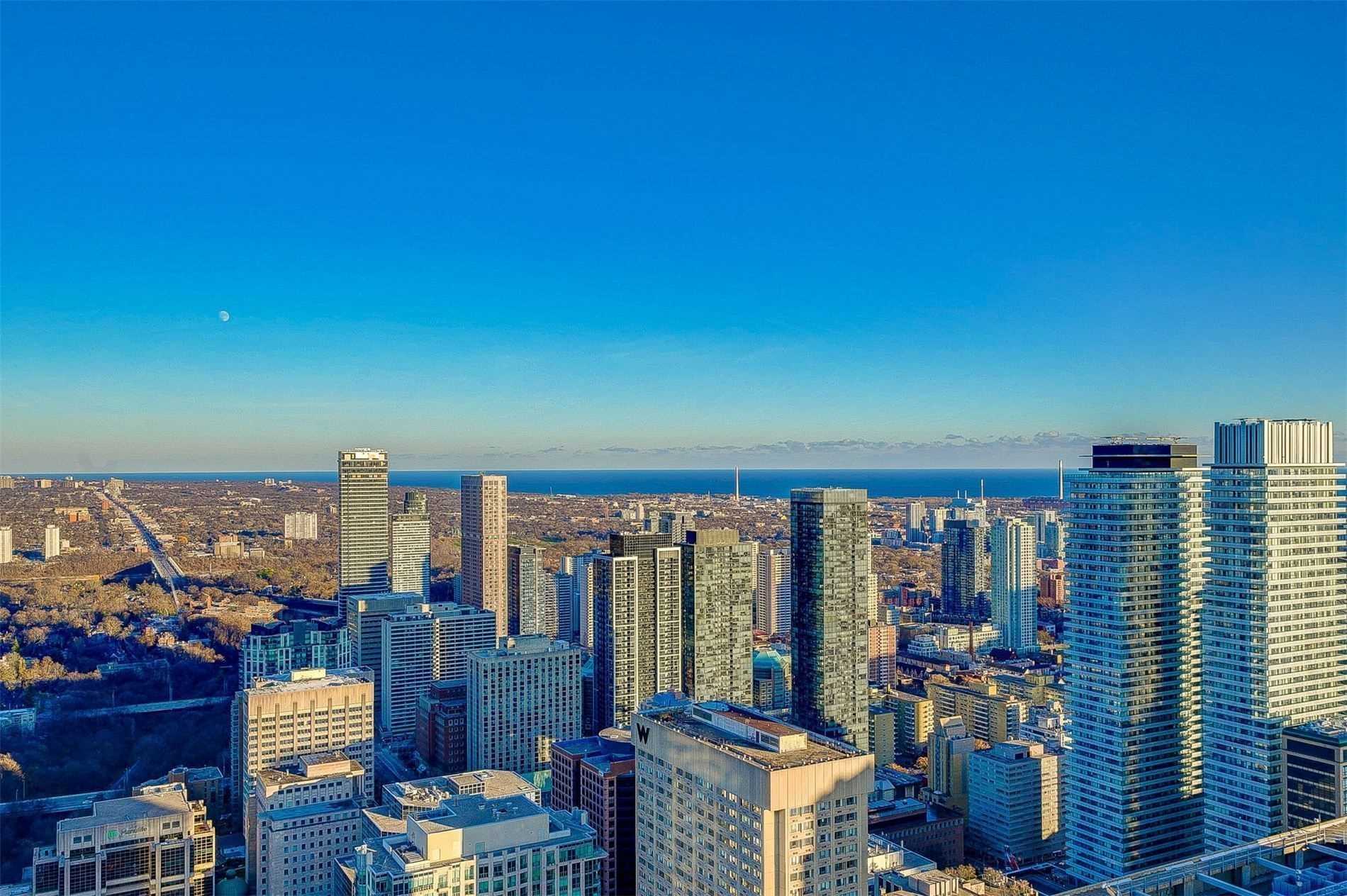 1 Yorkville Ave, #Ph06