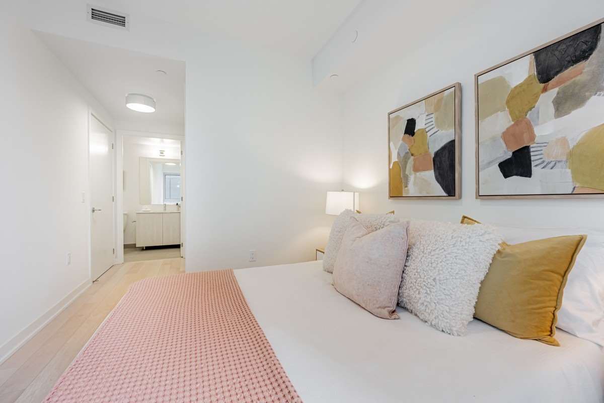 357 King St W, #1409