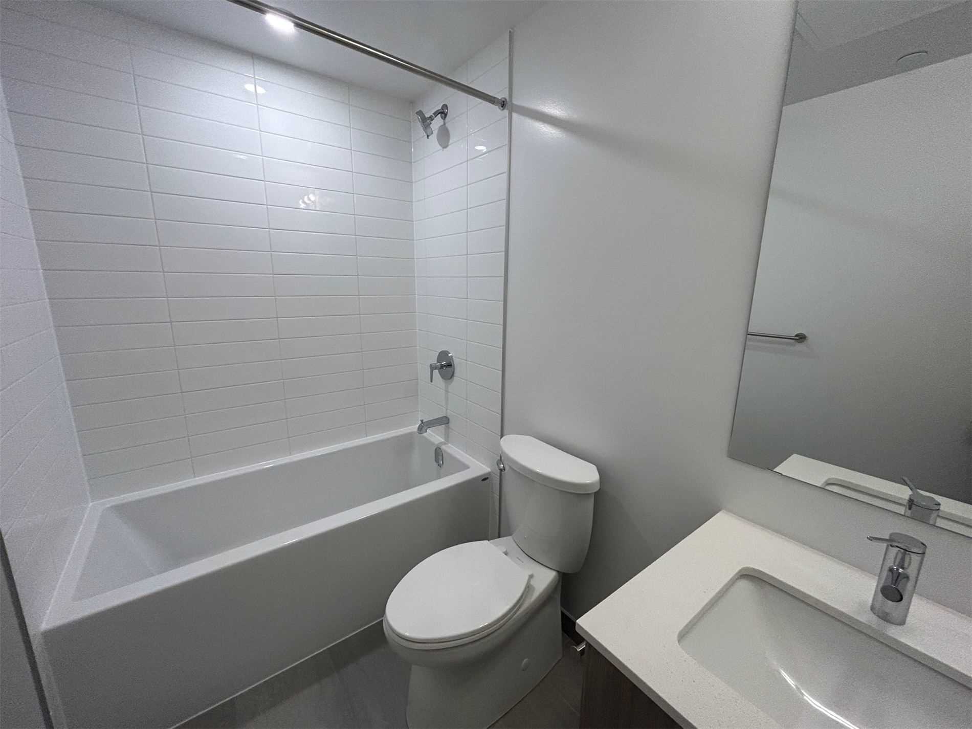 357 King Street W, #2205