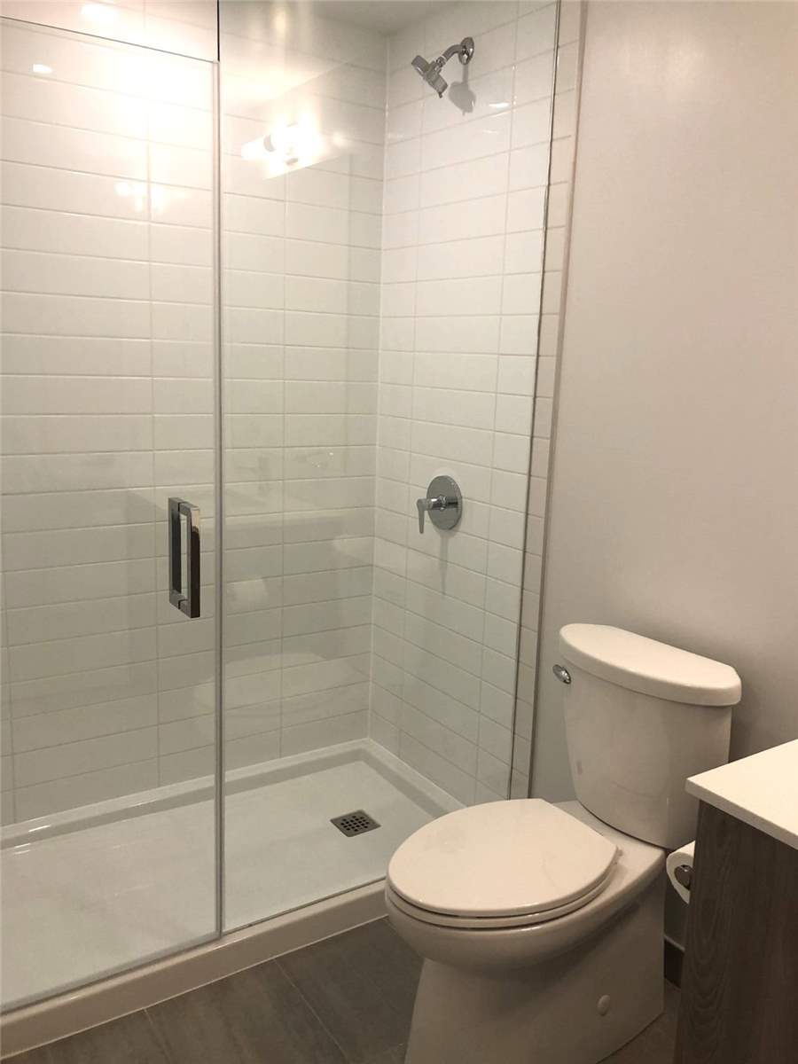 357 King Street W, #1009