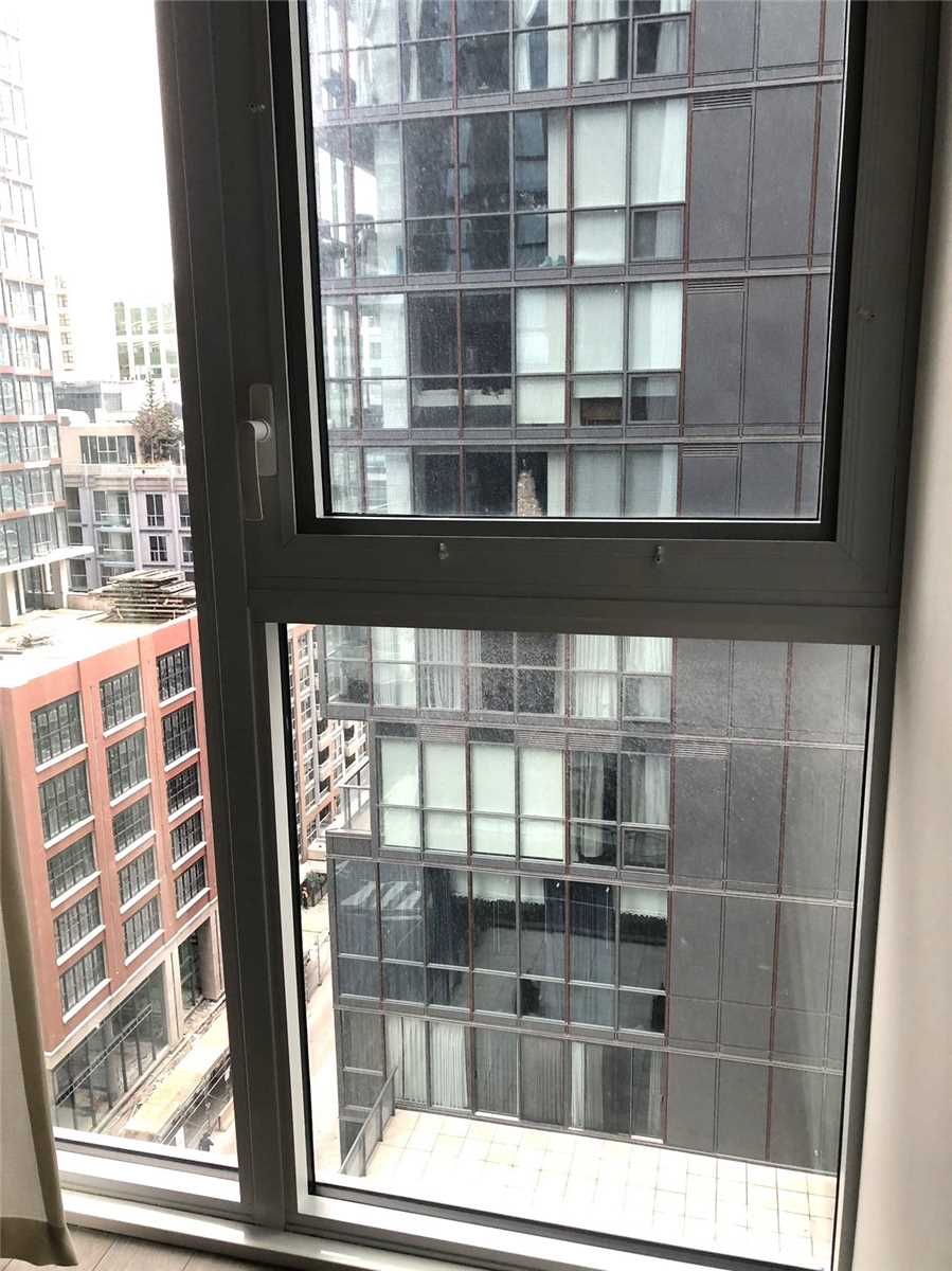 357 King Street W, #1009