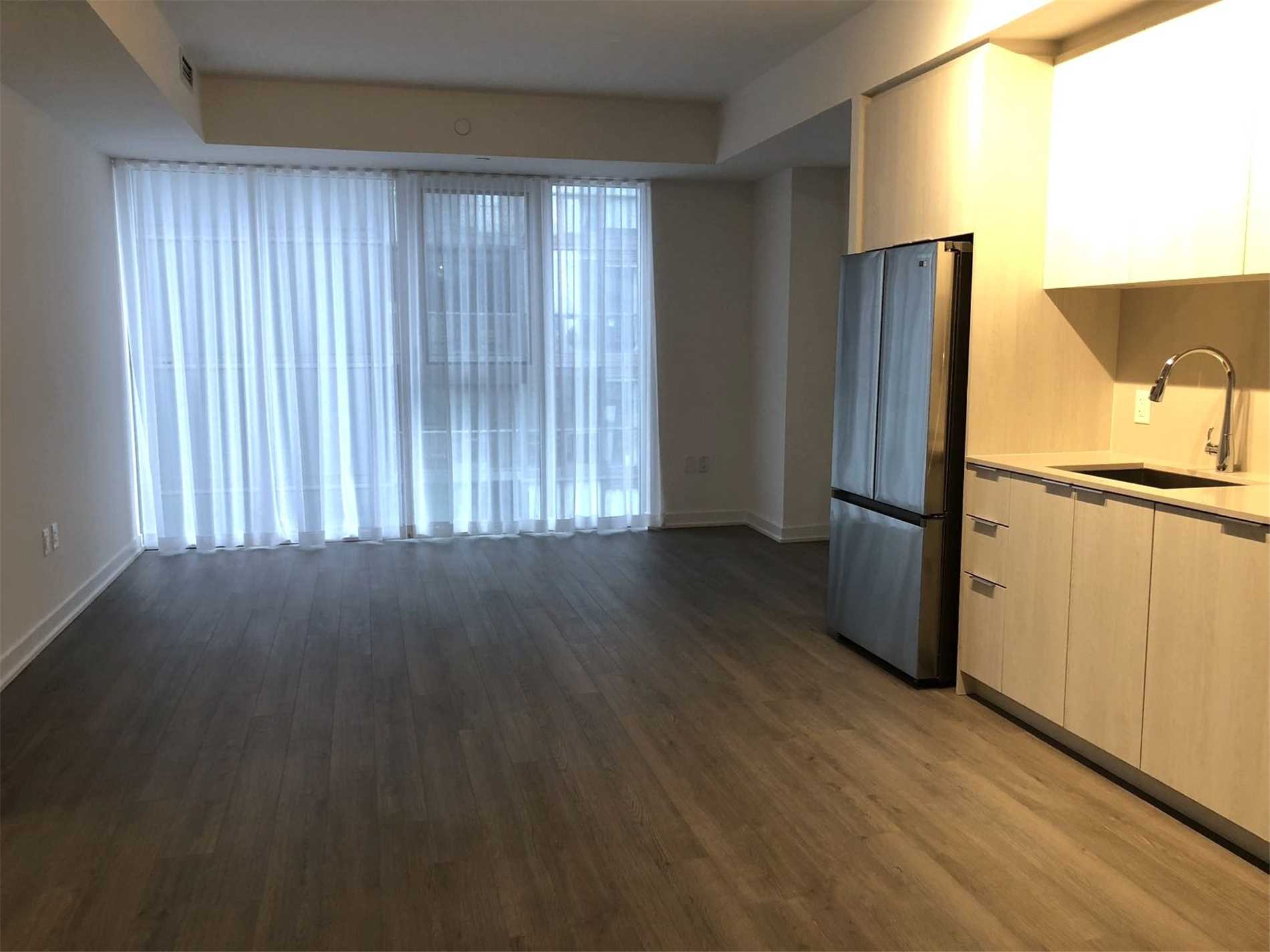 357 King Street W, #1009