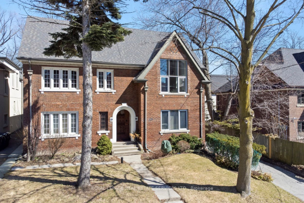 325 Walmer Rd
